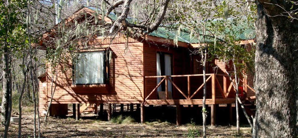 Cabanas Roble Quemado لاس ترانكاس المظهر الخارجي الصورة